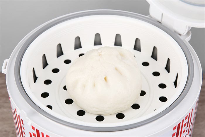 Nồi cơm nắp gài Comfee 1 lít CR-CM1020(D) Màu Trắng - Đỏ