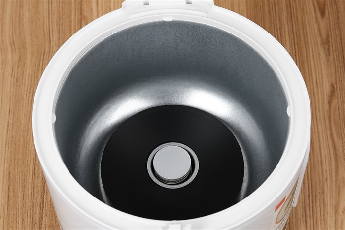 Nồi cơm nắp gài Toshiba 1 lít RC-10JH2PV(B) Màu Trắng - Xanh