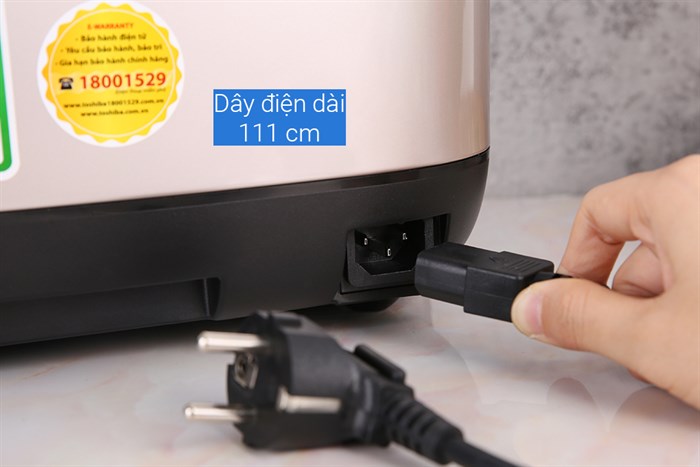 Nồi cơm cao tần Toshiba 1 lít RC-10IX1PV Màu Vàng đồng