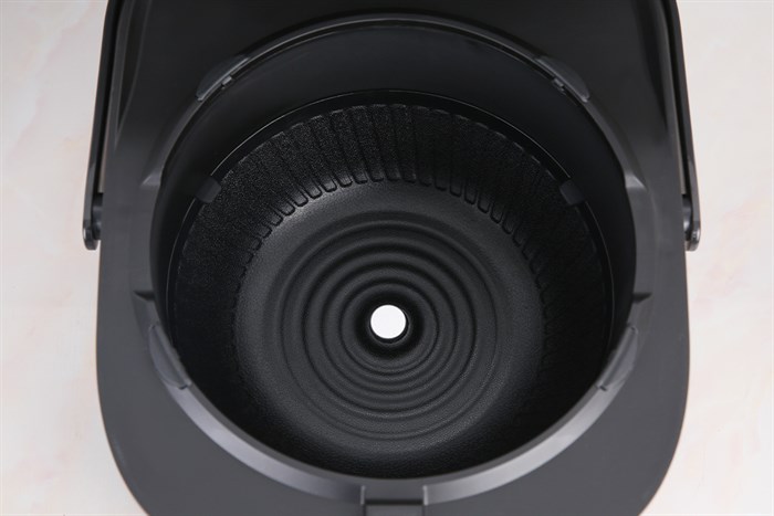 Nồi cơm cao tần Toshiba 1 lít RC-10IX1PV Màu Vàng đồng