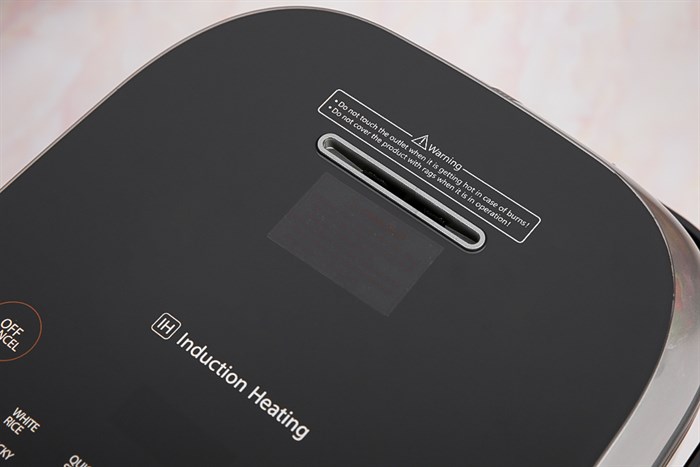 Nồi cơm cao tần Toshiba 1 lít RC-10IP1PV Màu Bạc