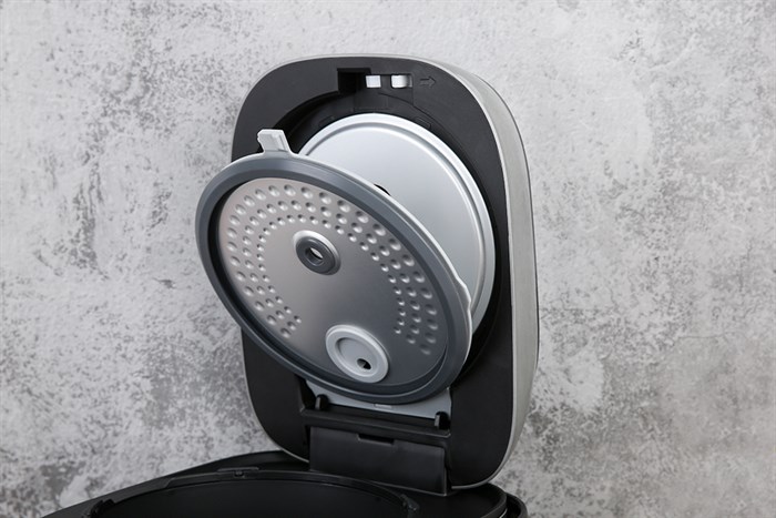 Nồi cơm cao tần Toshiba 1 lít RC-10IP1PV Màu Bạc