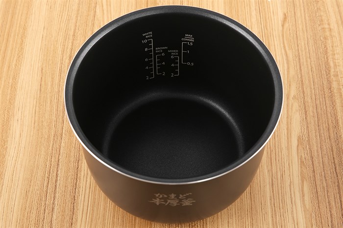 Nồi cơm điện tử Toshiba 1.8 lít RC-18DH2PV(W) Màu Trắng