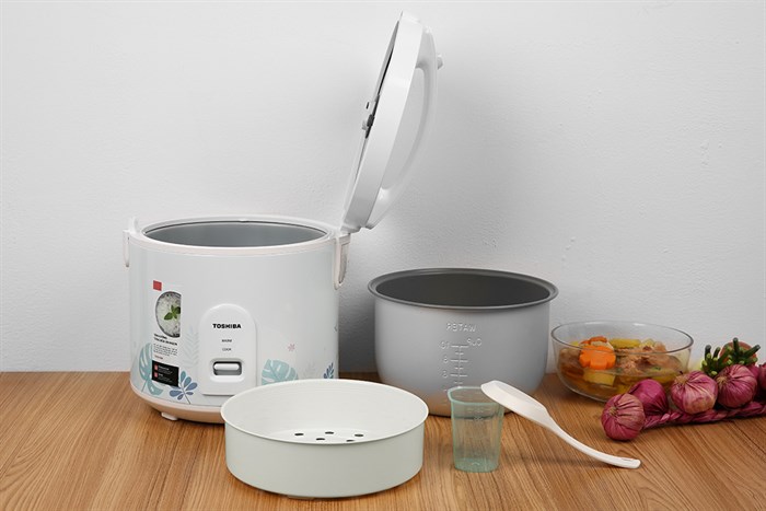 Nồi cơm nắp gài Toshiba 1.8 lít RC-18JH2PV(B) Màu Trắng - Xanh