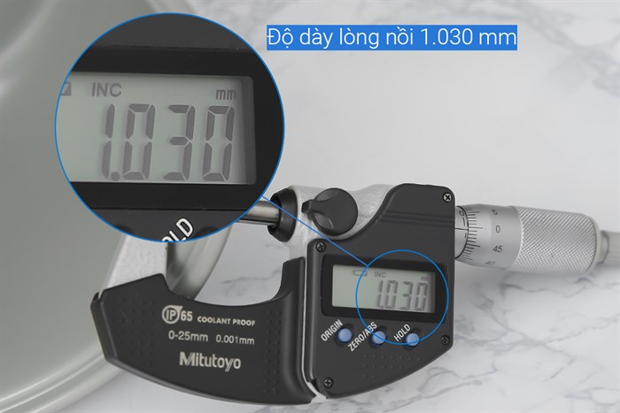 Nồi cơm nắp gài Kangaroo 1.2 lít KG12RC1 Màu Trắng