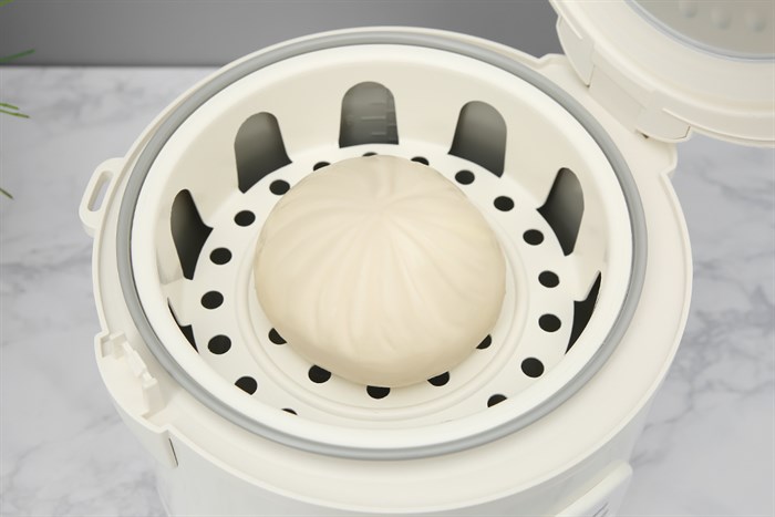 Nồi cơm nắp gài Kangaroo 1.2 lít KG12RC1 Màu Trắng