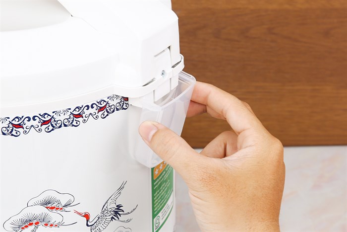 Nồi cơm nắp gài Sharp 1.8 lít KS-183TJV-CR Màu Trắng