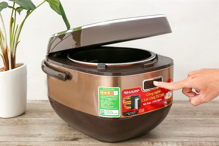 Nồi cơm cao tần Sharp 1.8 lít KS-IH191V-GL Màu Vàng đồng