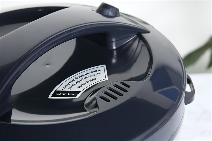 Nồi cơm nắp gài Happycook 1.8 lít HCJ-180V Màu Trắng - Đen