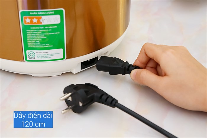 Nồi cơm nắp gài Kangaroo 2.2 lít KG572 Màu Vàng đồng