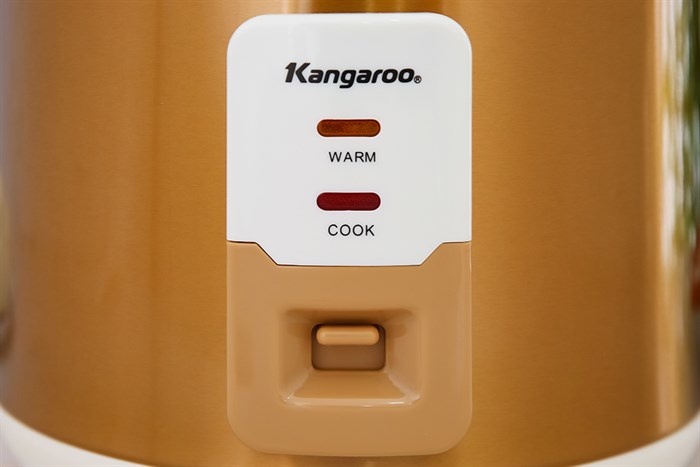 Nồi cơm nắp gài Kangaroo 2.2 lít KG572 Màu Vàng đồng