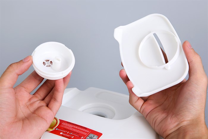 Nồi cơm điện tử Mishio MK-222 1.8 lít Màu Trắng