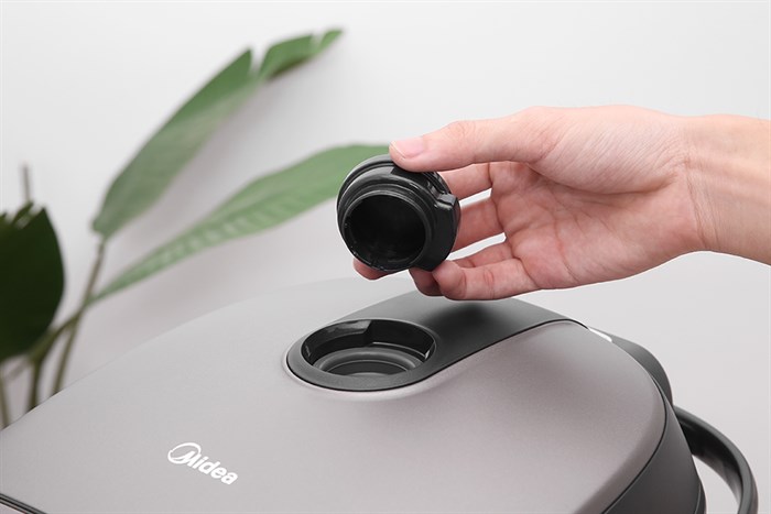 Nồi cơm điện tử Midea 1.8 lít MB-FS5020 Màu Xám nhạt