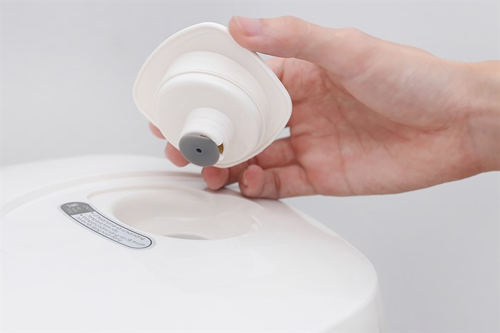 Nồi cơm điện nắp gài Kangaroo KG829 2.2 lít Màu Trắng