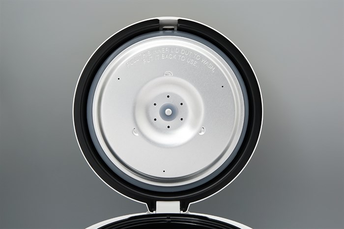 Nồi cơm nắp gài Cuckoo 1.08 lít CR-0671 Màu Trắng