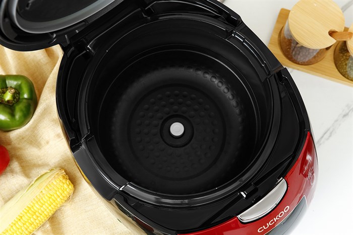 Nồi cơm áp suất cao tần Cuckoo 1.8 lít CRP-HUS1000F Màu Đen - Đỏ