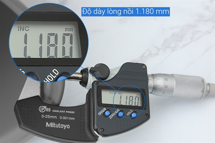 Nồi cơm nắp gài Sharp 2.2 lít KS-223TJV-CH Màu Trắng