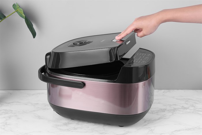 Nồi cơm điện tử AVA 1.8 lít TP40-CT01E Màu Đen hồng