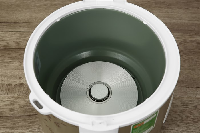 Nồi cơm nắp gài Hommy 1.8 lít JRC-180FE Màu Xám