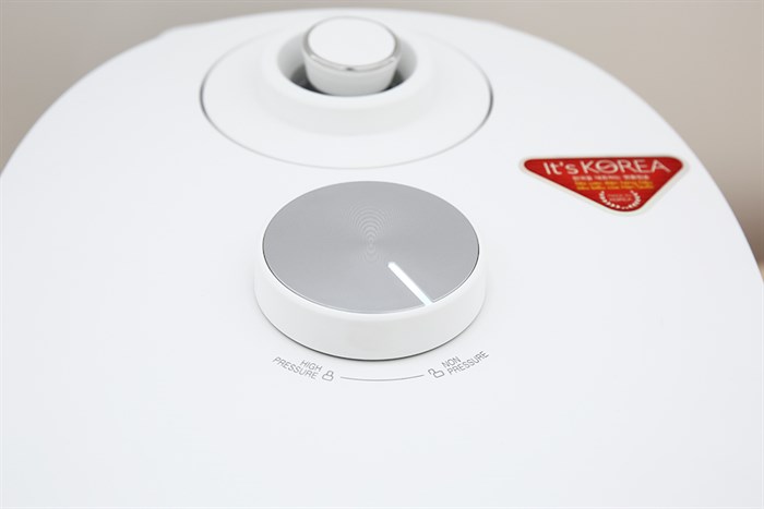 Nồi cơm áp suất cao tần Cuckoo 1.08 lít CRP-LHTR0609F/WHSIVNCV Màu Trắng