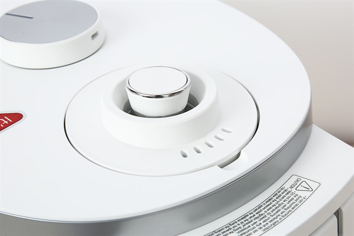 Nồi cơm áp suất cao tần Cuckoo 1.08 lít CRP-LHTR0609F/WHSIVNCV Màu Trắng