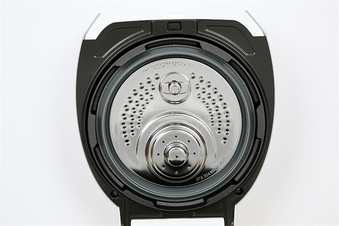 Nồi cơm áp suất cao tần Cuckoo 1.08 lít CRP-LHTR0609F/WHSIVNCV Màu Trắng