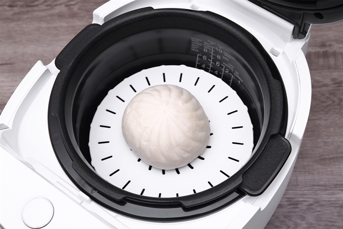 Nồi cơm áp suất cao tần Cuckoo 1.8 lít CRP-LHTR1009F/WHSIVNCV Màu Trắng