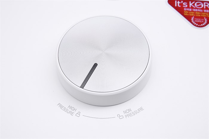 Nồi cơm áp suất cao tần Cuckoo 1.8 lít CRP-LHTR1009F/WHSIVNCV Màu Trắng