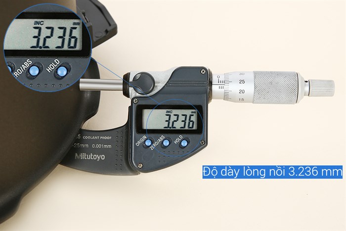 Nồi cơm điện tử áp suất Cuckoo 1.8 lít CRP-RT1008F/BKTSVNCV Màu Đen