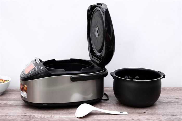 Nồi cơm cao tần Tiger 1 lít JKT-D10V Màu Đen - Bạc