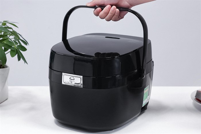 Nồi cơm cao tần Dreamer 1.5 lít DR-IH15B Màu Đen