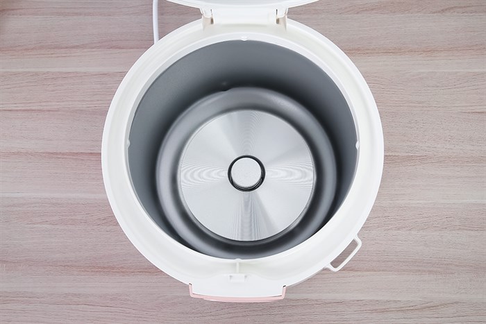 Nồi cơm nắp gài Electrolux 1.8 lít E4RC1-320P Màu Hồng