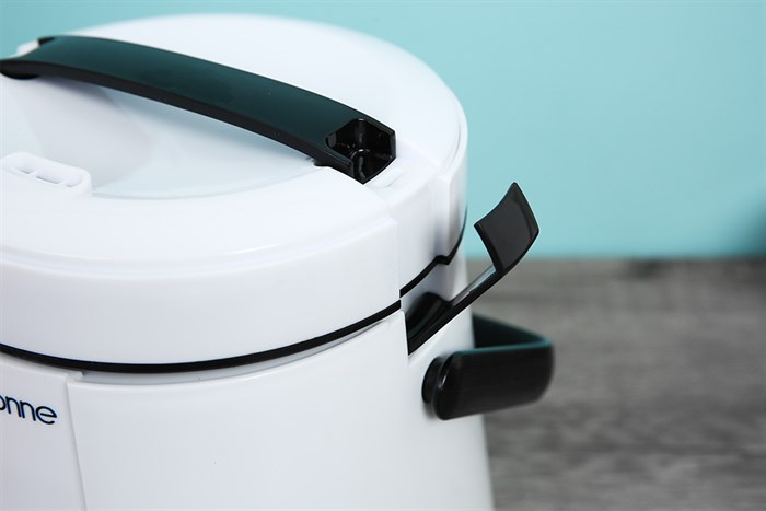 Nồi cơm điện tử đa năng iBonne 0.9 lít IB-28 Màu Trắng