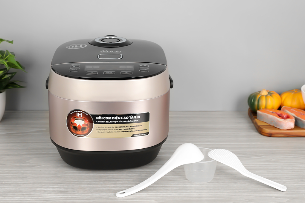 Nồi cơm cao tần Sunhouse Mama 1.8 lít SHD8959 Màu Đen - Xám