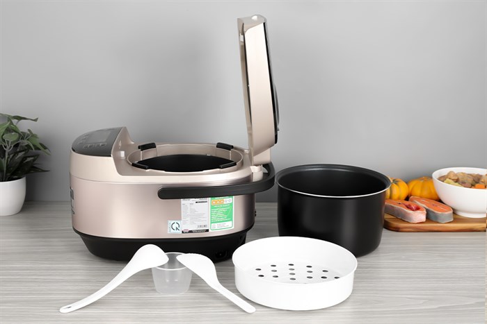 Nồi cơm cao tần Sunhouse Mama 1.8 lít SHD8959 Màu Đen - Xám