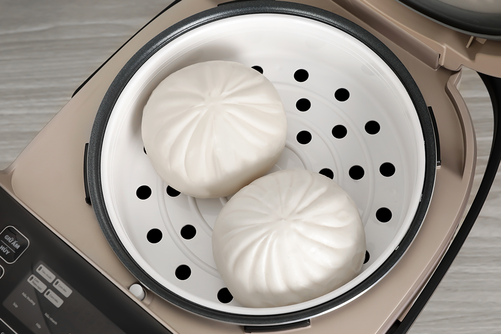 Nồi cơm cao tần Sunhouse Mama 1.8 lít SHD8959 Màu Đen - Xám