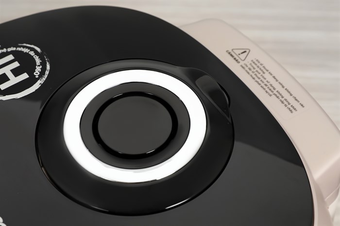 Nồi cơm cao tần Sunhouse Mama 1.8 lít SHD8959 Màu Đen - Xám