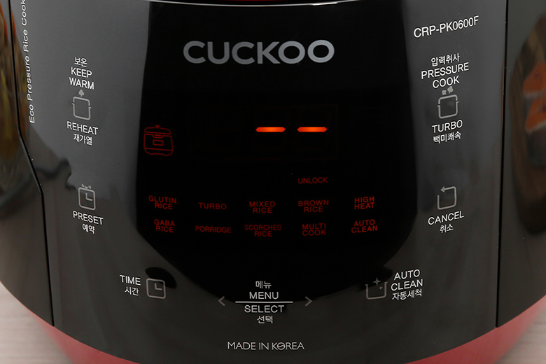 Nồi cơm áp suất điện tử 1.08 lít Cuckoo CRP-PK0600F/BKRDVN - Bảng điều khiển