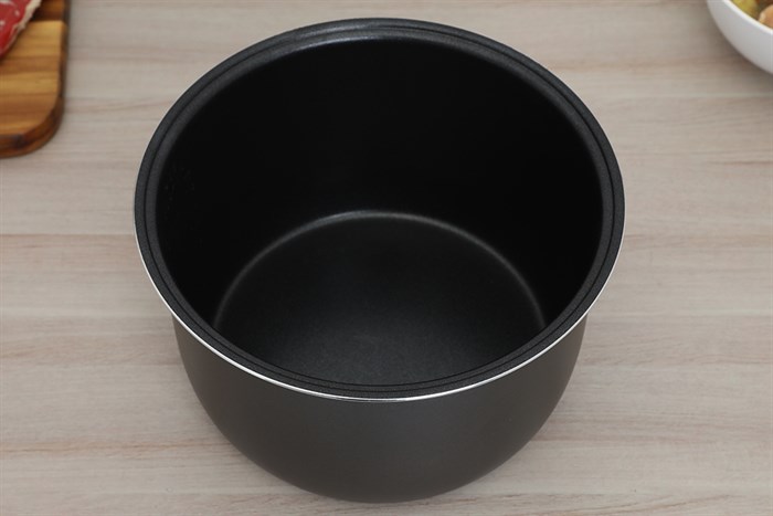 Nồi cơm nắp gài Crystal 3 lít NCG3001 Màu Vàng đồng