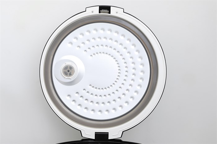 Nồi cơm nắp gài Crystal 3 lít NCG3001 Màu Vàng đồng