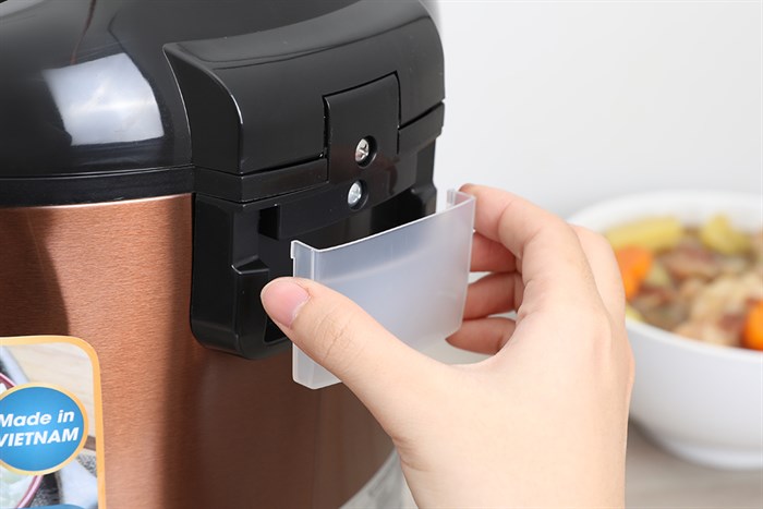 Nồi cơm nắp gài Crystal 3 lít NCG3001 Màu Vàng đồng