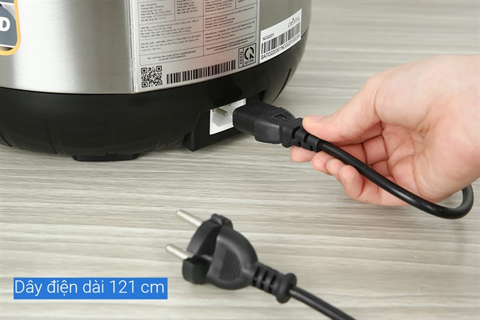 Nồi cơm nắp gài Crystal 2.2 lít NCG2201 Màu Đen - Bạc