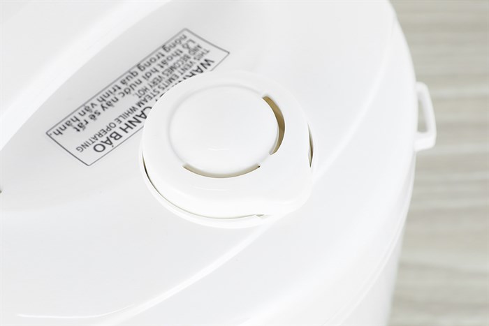 Nồi cơm nắp gài Panasonic 1 lít SR-MVN10FRAX Màu Trắng