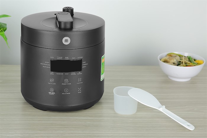 Nồi cơm điện tử áp suất Mishio 1 lít MK-303 Màu Đen