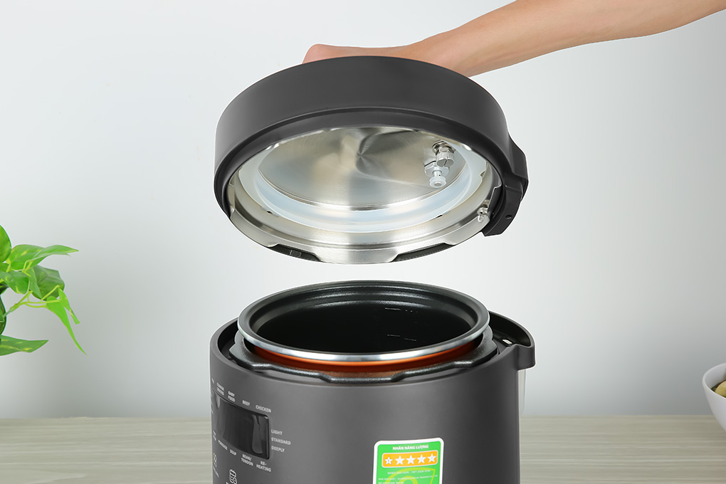 Nồi cơm điện tử áp suất Mishio 1 lít MK-303 Màu Đen