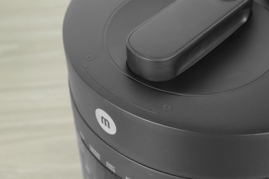 Nồi cơm điện tử áp suất Mishio 1 lít MK-303 Màu Đen
