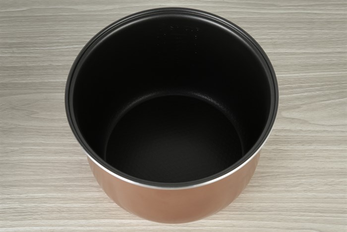 Nồi cơm nắp gài Mutosi 2.8 lít MR-38 Màu Nâu