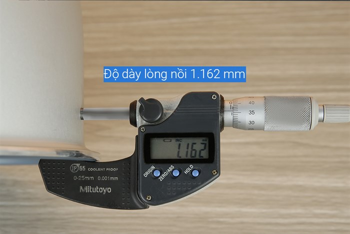 Nồi cơm nắp gài Crystal 1.8 lít X2522 Màu Trắng - Hồng