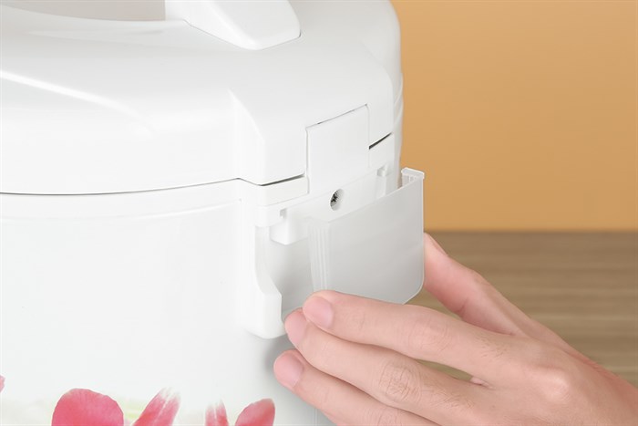 Nồi cơm nắp gài Panasonic 1.8 lít SR-MVN18FRAX Màu Trắng