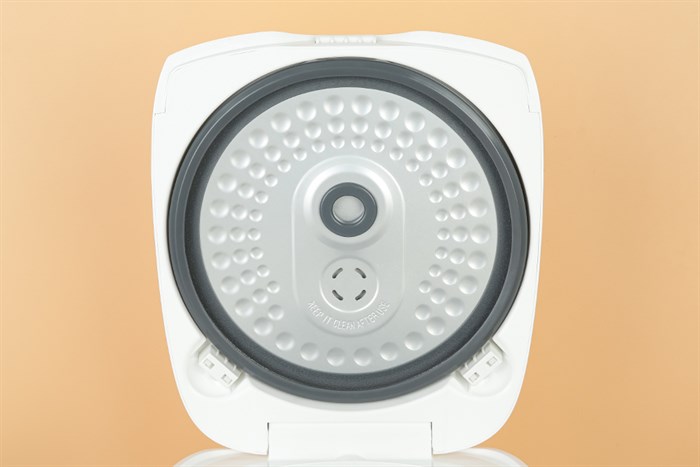 Nồi cơm điện tử Panasonic 1 lít SR-CL108WRAM Màu Trắng